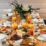 Santa's Luxury Boutique - Santa Claus Village Villa Rovaniemi
