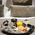 Santa's Luxury Boutique - Santa Claus Village Willa *