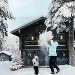 Santa's Luxury Boutique - Santa Claus Village Willa Rovaniemi