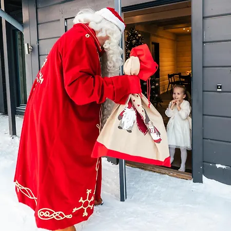 Santa's Luxury Boutique - Santa Claus Village רובניימי