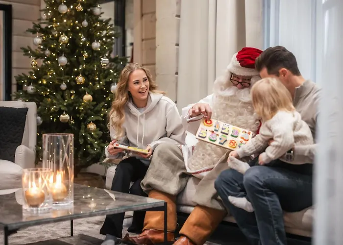 Santa's Luxury Boutique - Santa Claus Village *